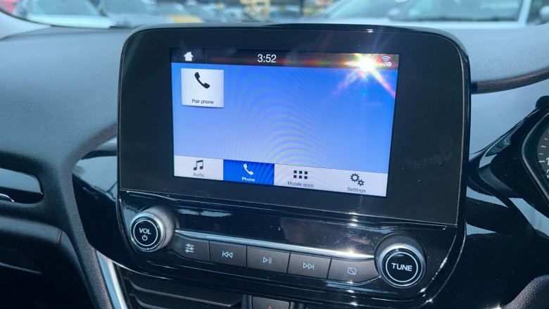 Ford Fiesta 1.1 Zetec 3dr Petrol Hatchback